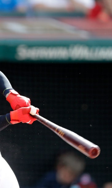 Mercado homers off Sabathia, Indians beat Yankees 8-4